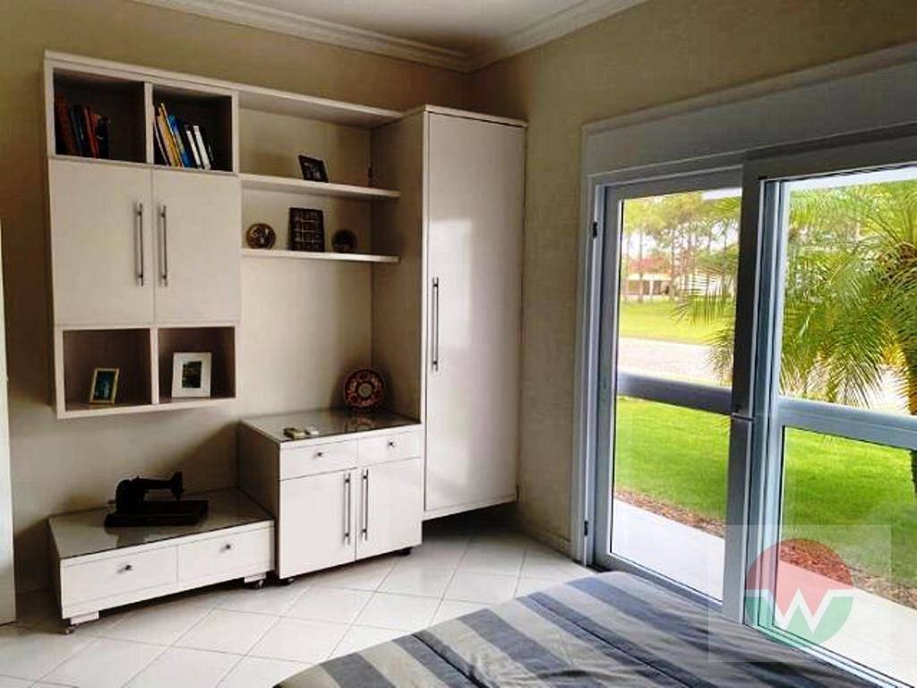 Casa de Condomínio à venda com 5 quartos, 550m² - Foto 5