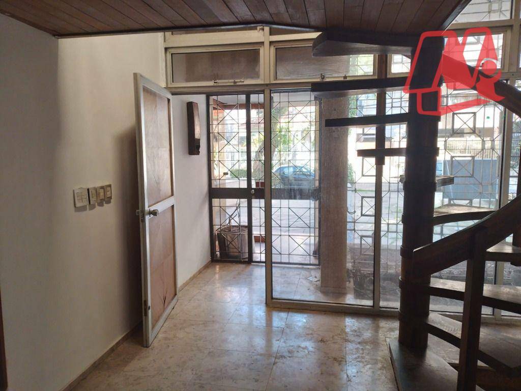 Casa à venda e aluguel com 3 quartos, 371m² - Foto 6