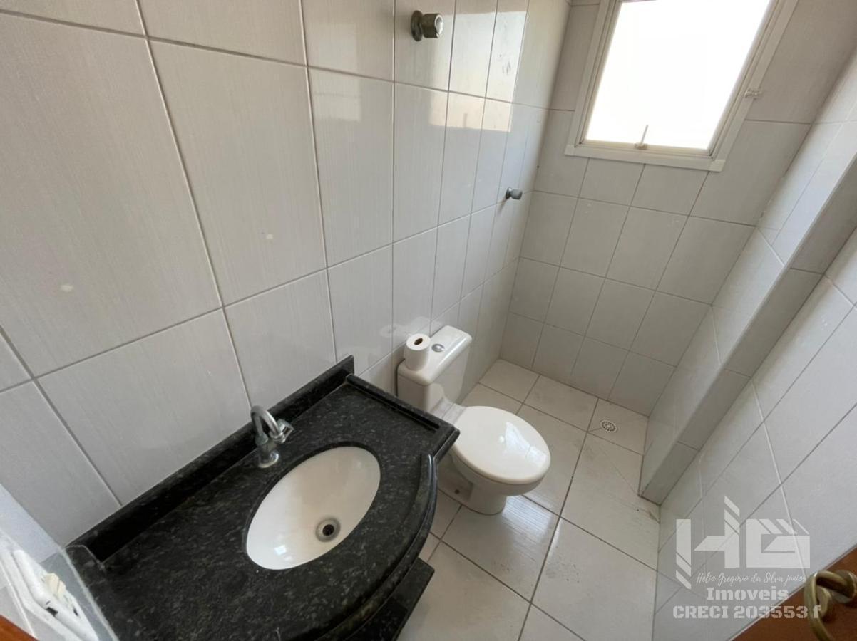 Apartamento à venda com 2 quartos, 69m² - Foto 11