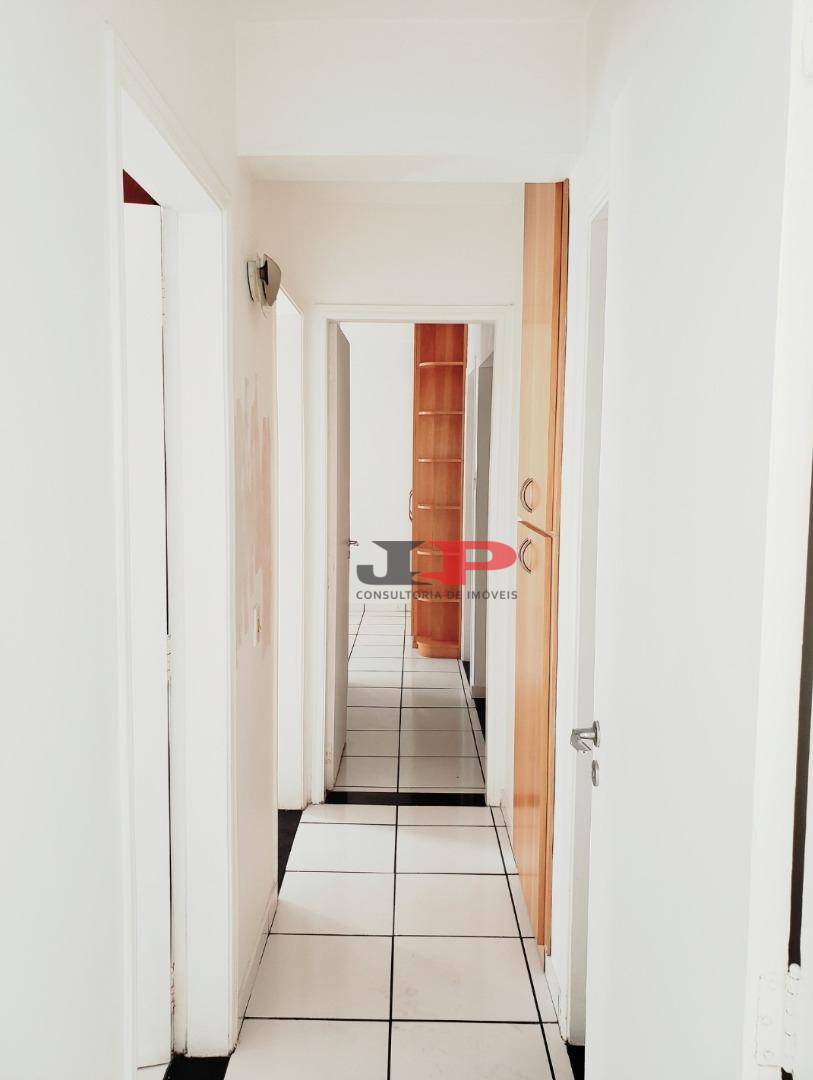 Apartamento à venda com 3 quartos, 82m² - Foto 13