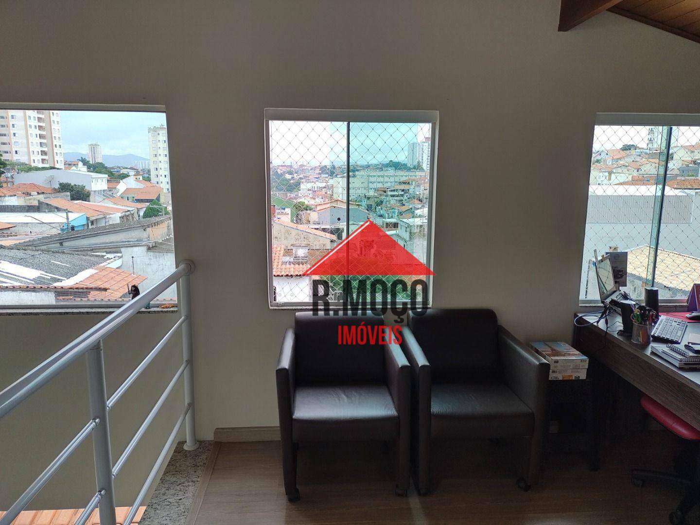 Sobrado à venda com 3 quartos, 247m² - Foto 47