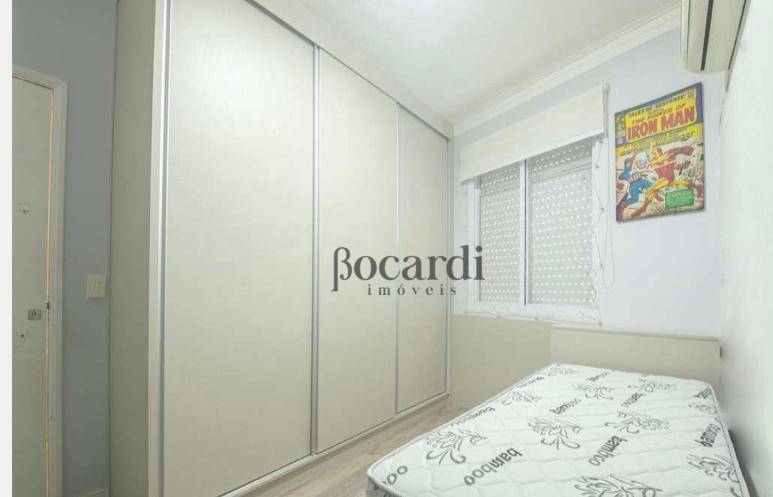 Apartamento à venda com 3 quartos, 147m² - Foto 13