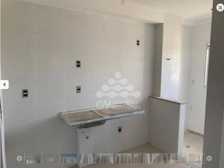 Apartamento à venda com 2 quartos, 53m² - Foto 4