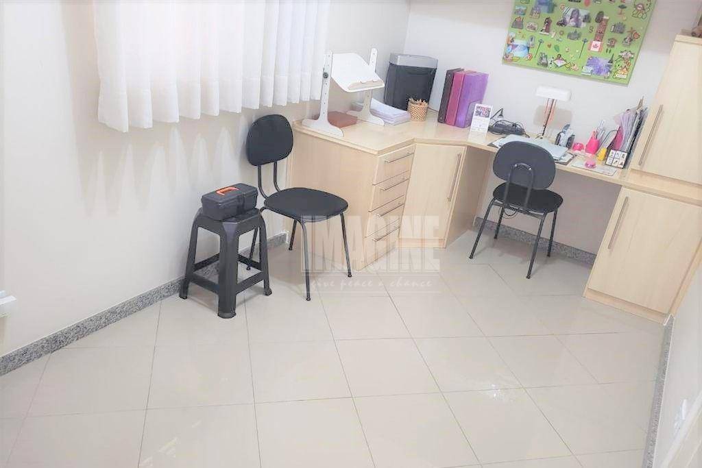 Sobrado à venda com 3 quartos, 210m² - Foto 14