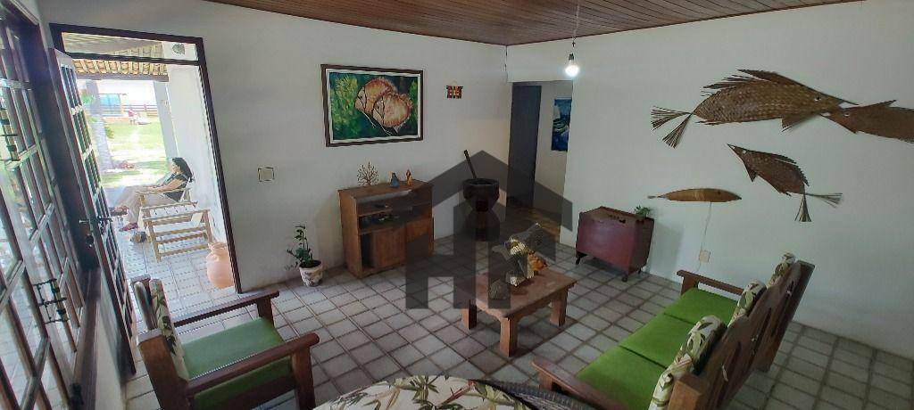 Casa para alugar com 4 quartos, 263m² - Foto 14