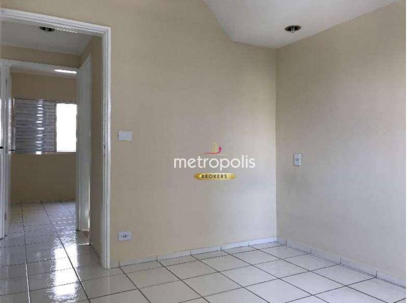 Apartamento à venda com 2 quartos, 68m² - Foto 2