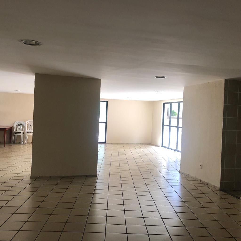 Apartamento à venda com 3 quartos, 167m² - Foto 6