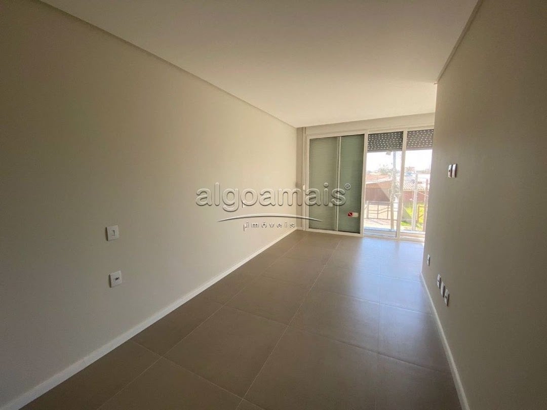 Casa à venda com 3 quartos, 100m² - Foto 18