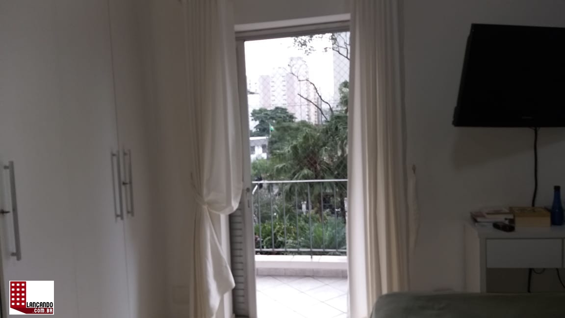 Apartamento à venda com 4 quartos, 168m² - Foto 17