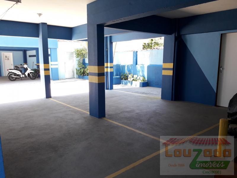 Apartamento à venda com 1 quarto, 45m² - Foto 12