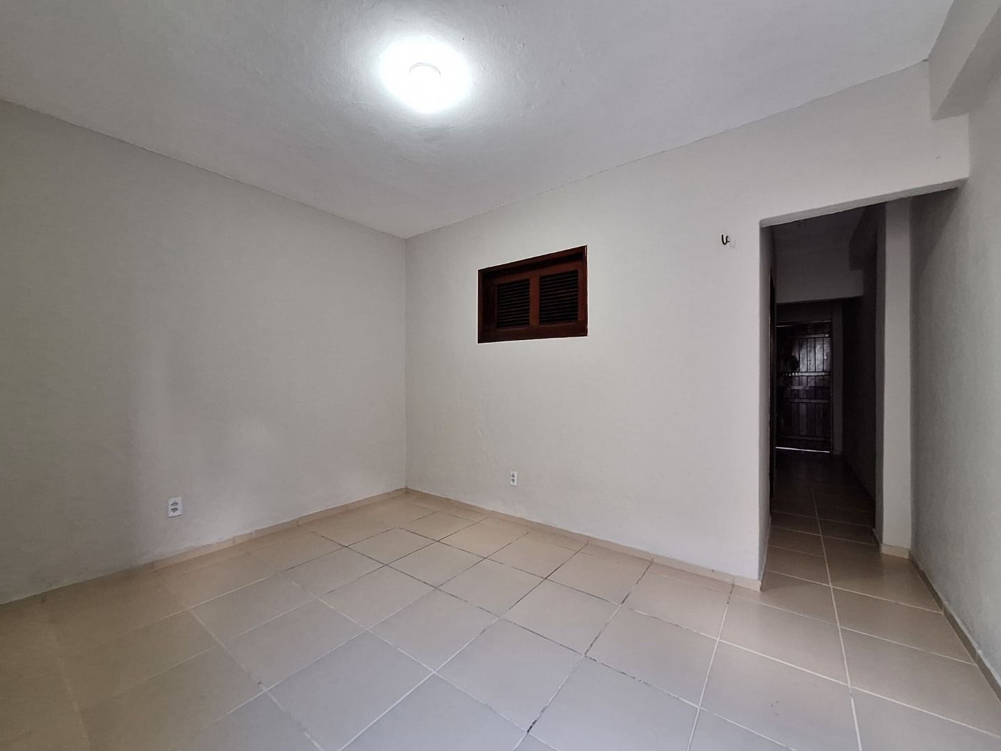 Apartamento para alugar com 1 quarto, 50m² - Foto 2