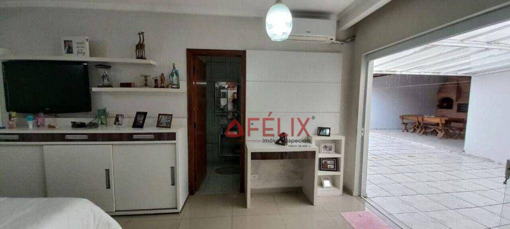 Casa, 3 quartos, 200 m² - Foto 3