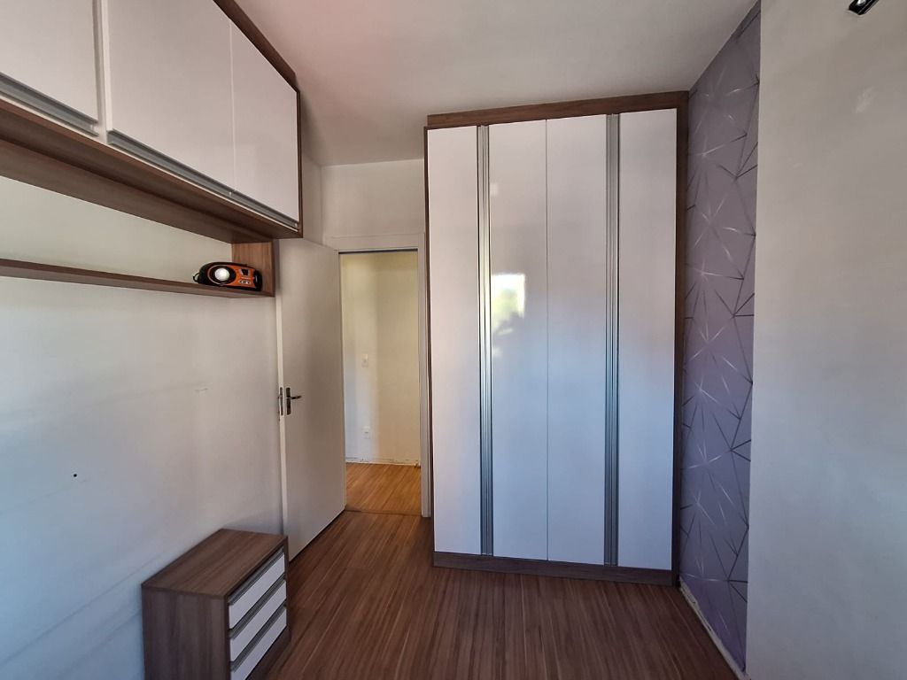 Apartamento à venda com 2 quartos, 46m² - Foto 17