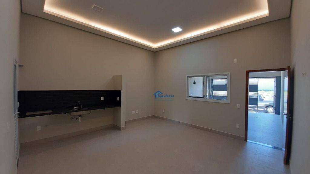 Casa à venda com 2 quartos, 64m² - Foto 1