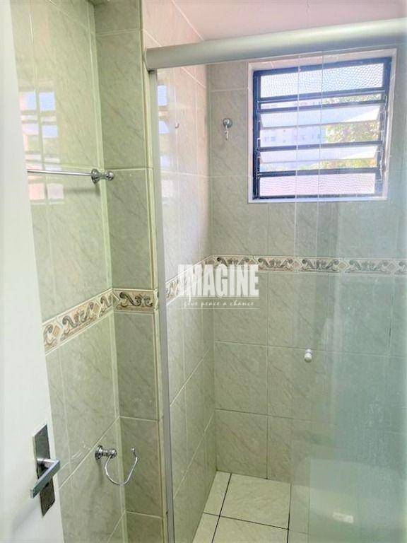 Apartamento à venda com 2 quartos, 68m² - Foto 22