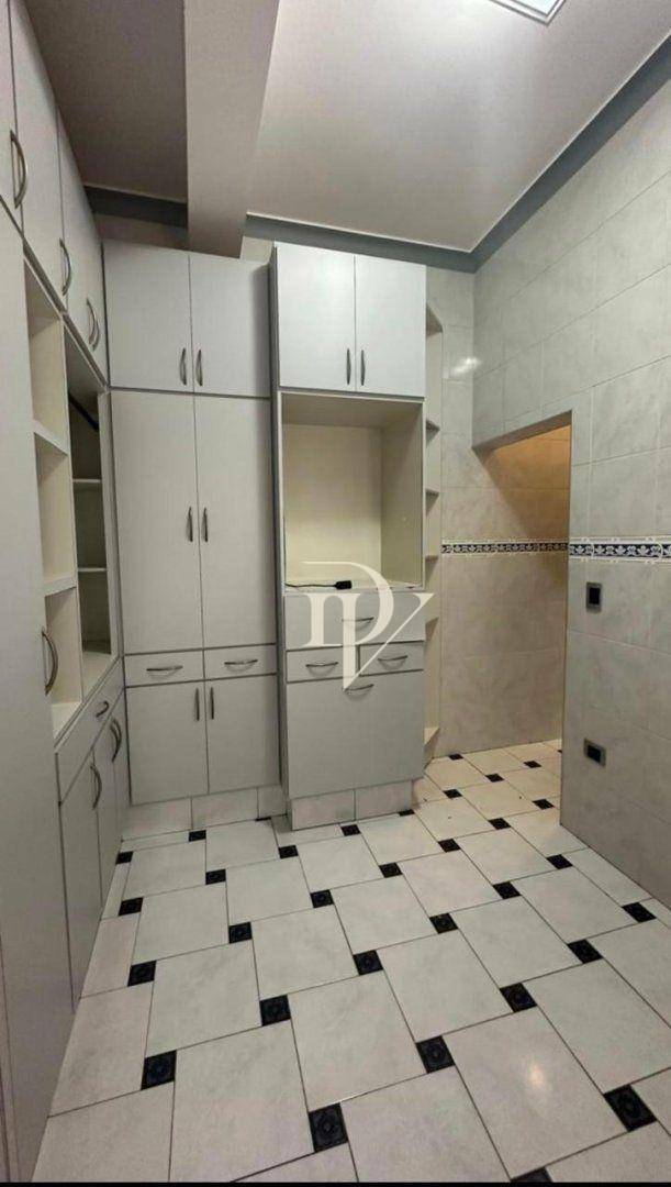 Sobrado à venda com 5 quartos, 168m² - Foto 3