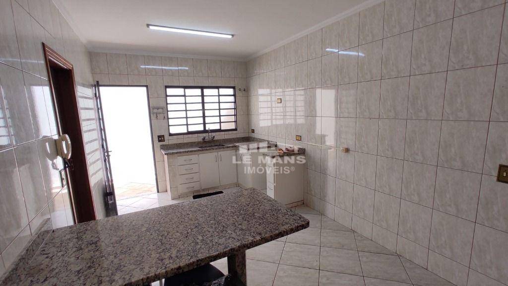 Casa à venda com 3 quartos, 120m² - Foto 6