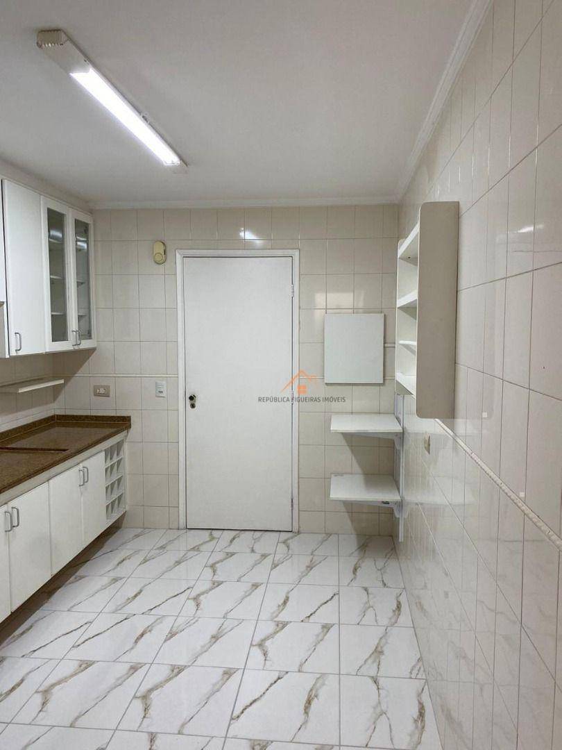 Cobertura para alugar com 3 quartos, 160m² - Foto 27