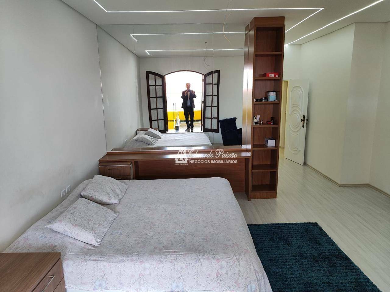 Sobrado à venda com 4 quartos, 400m² - Foto 14