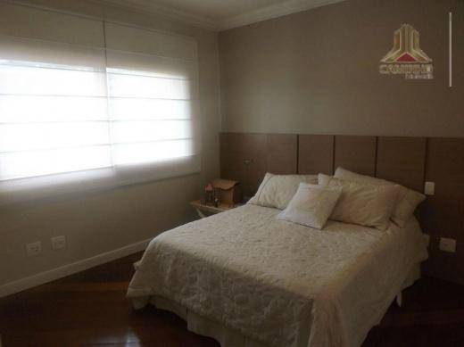 Apartamento à venda com 3 quartos, 221m² - Foto 12