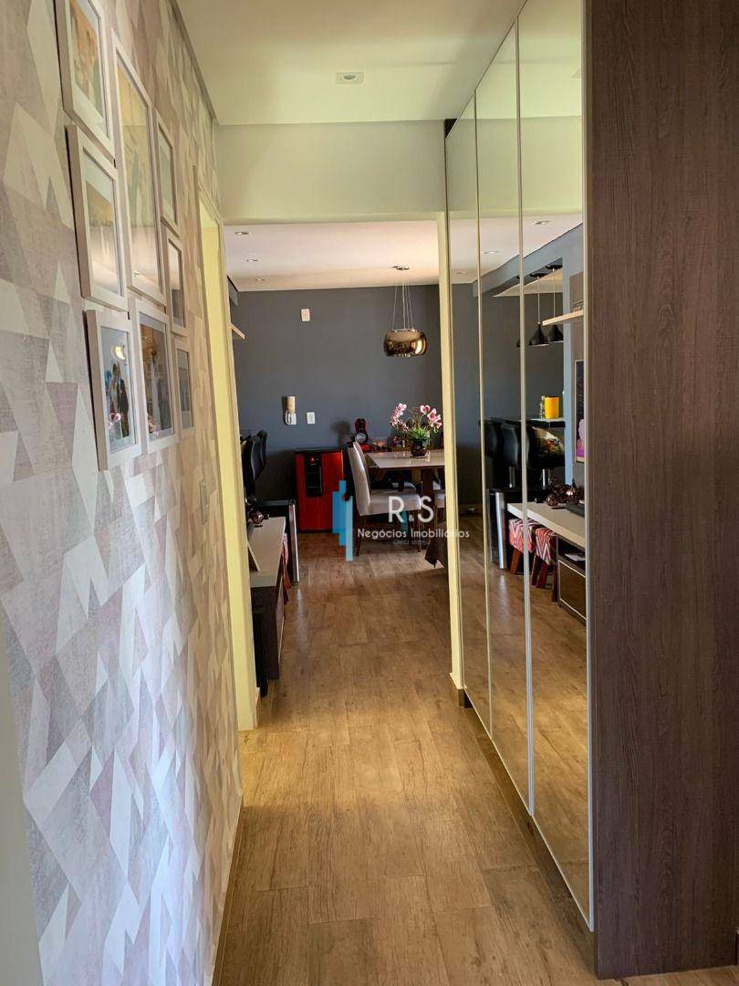 Apartamento à venda com 3 quartos, 73m² - Foto 3