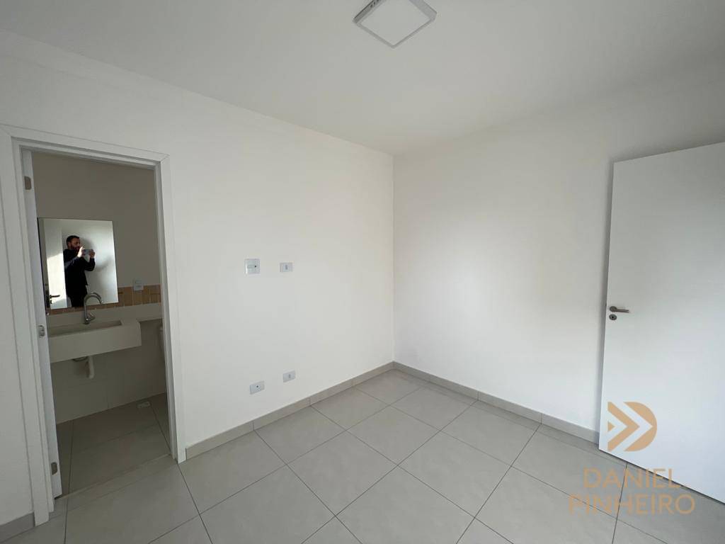 Apartamento à venda com 2 quartos, 71m² - Foto 10