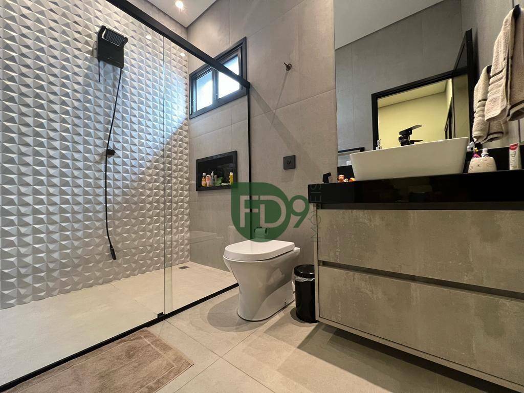 Casa de Condomínio à venda com 4 quartos, 400m² - Foto 24