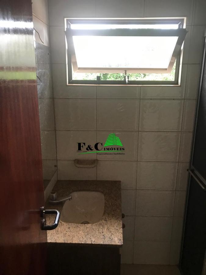 Casa à venda com 3 quartos, 180m² - Foto 18