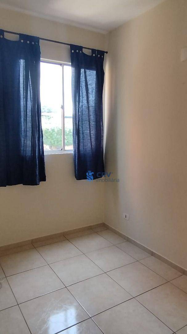 Apartamento para alugar com 3 quartos, 80m² - Foto 4