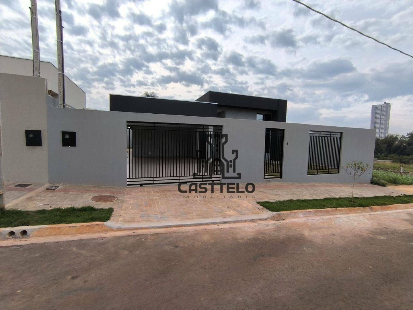 Casa à venda com 3 quartos, 201m² - Foto 3