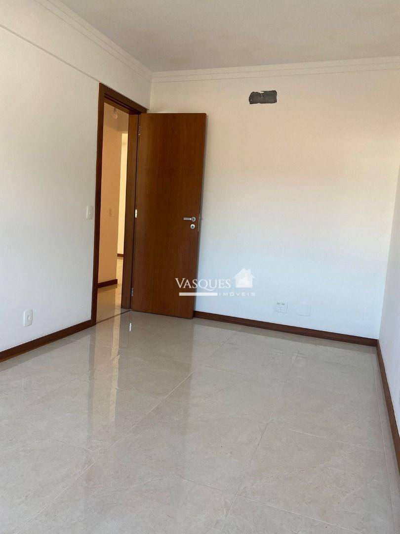 Apartamento à venda com 3 quartos, 90m² - Foto 7