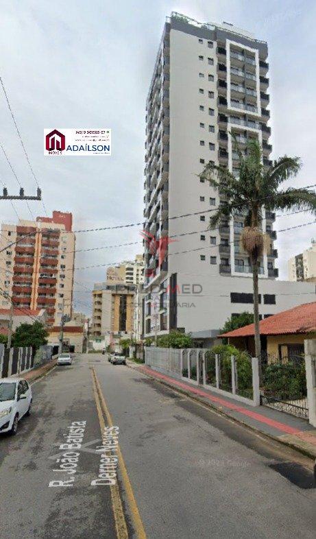 Apartamento à venda com 2 quartos, 72m² - Foto 3