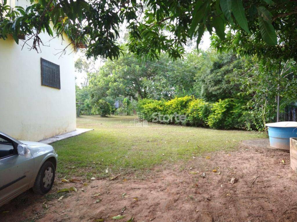 Chácara à venda com 5 quartos, 250m² - Foto 11