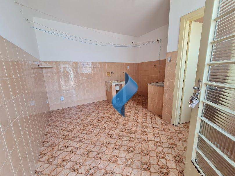 Casa à venda e aluguel com 3 quartos, 139m² - Foto 36