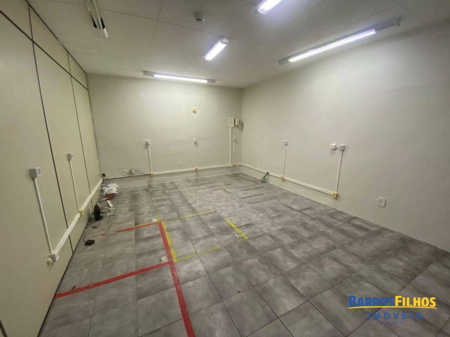 Loja-Salão para alugar, 69m² - Foto 7