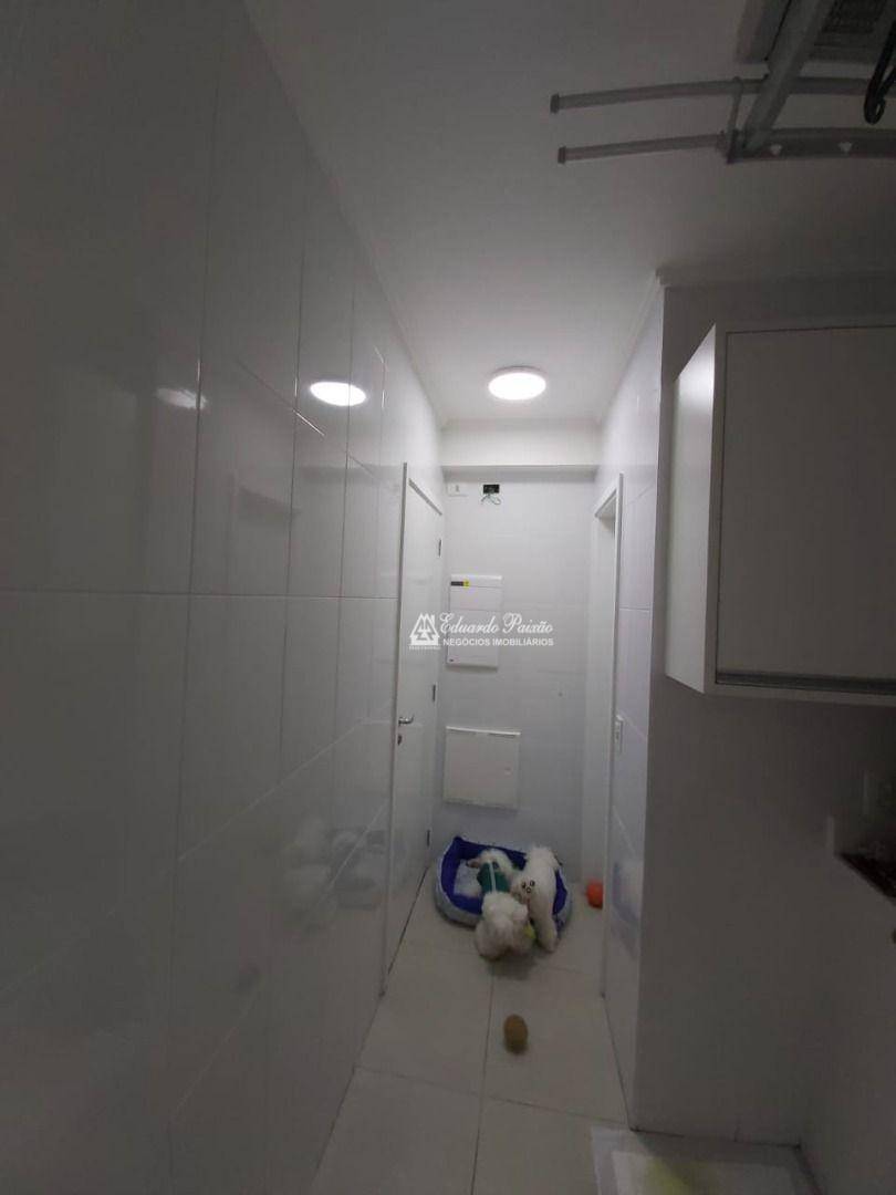 Apartamento à venda com 3 quartos, 122m² - Foto 11