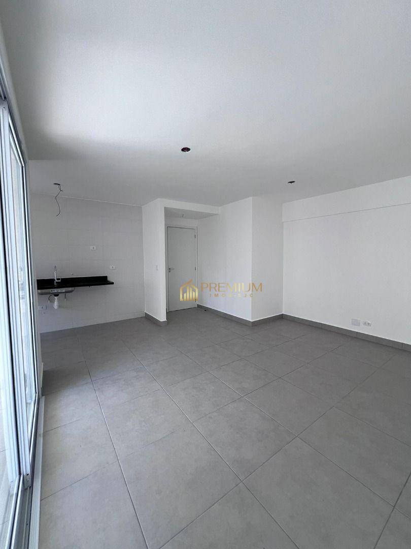 Apartamento à venda com 2 quartos, 76m² - Foto 1