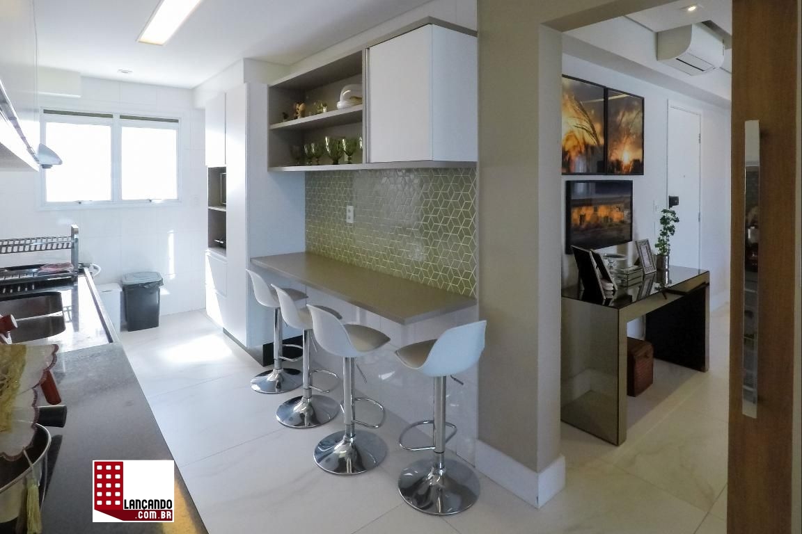 Apartamento à venda com 3 quartos, 183m² - Foto 13