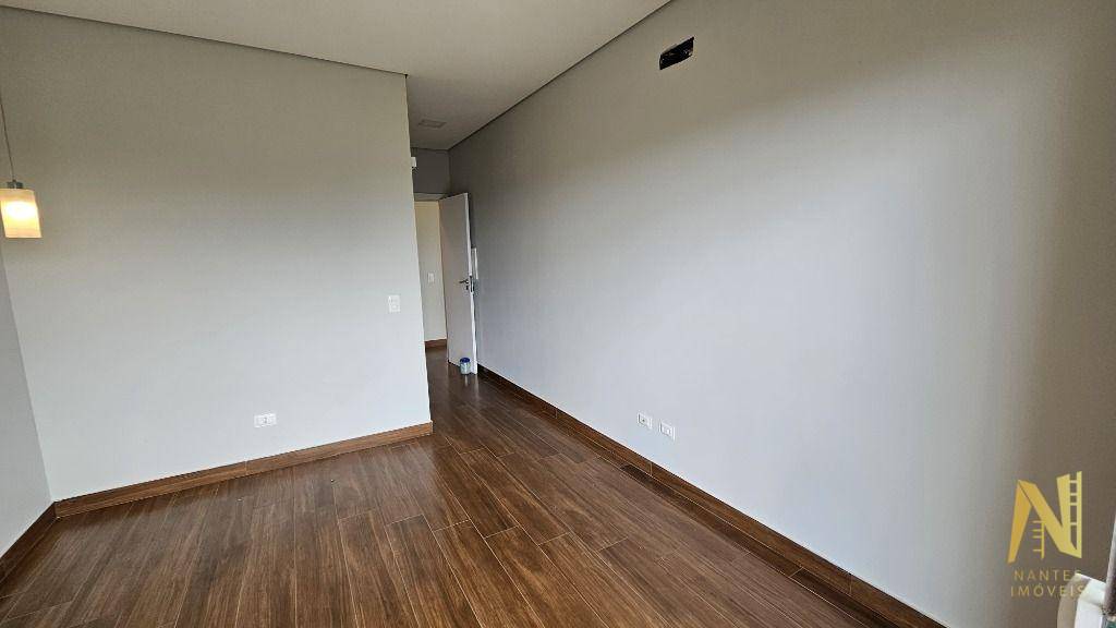 Casa de Condomínio à venda e aluguel com 3 quartos, 270m² - Foto 27