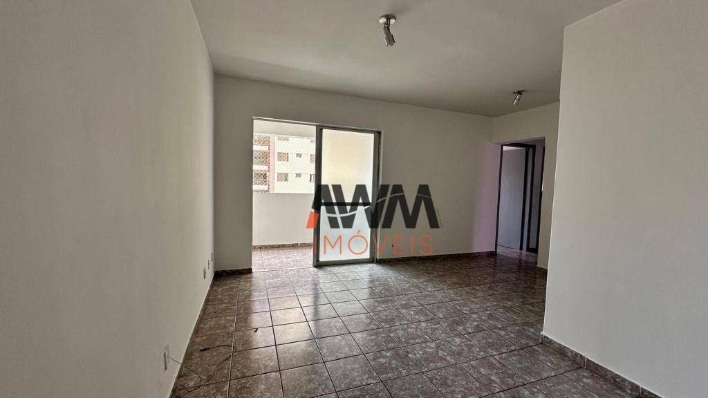 Apartamento à venda com 3 quartos, 73m² - Foto 3