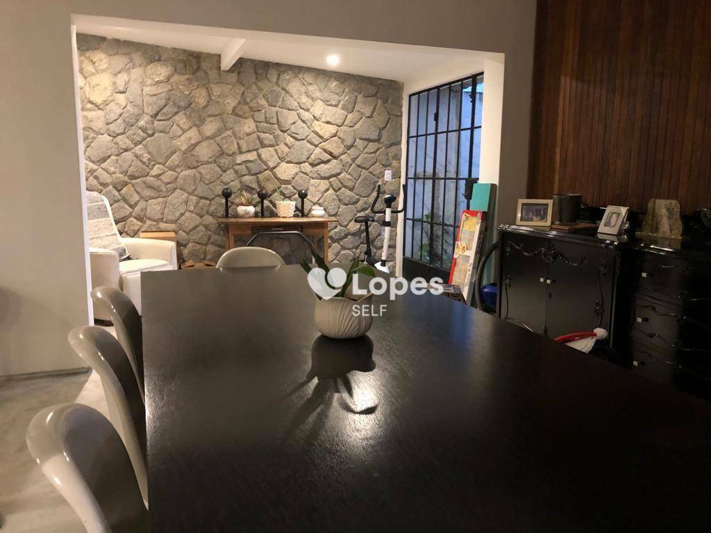 Casa à venda com 6 quartos, 425m² - Foto 5