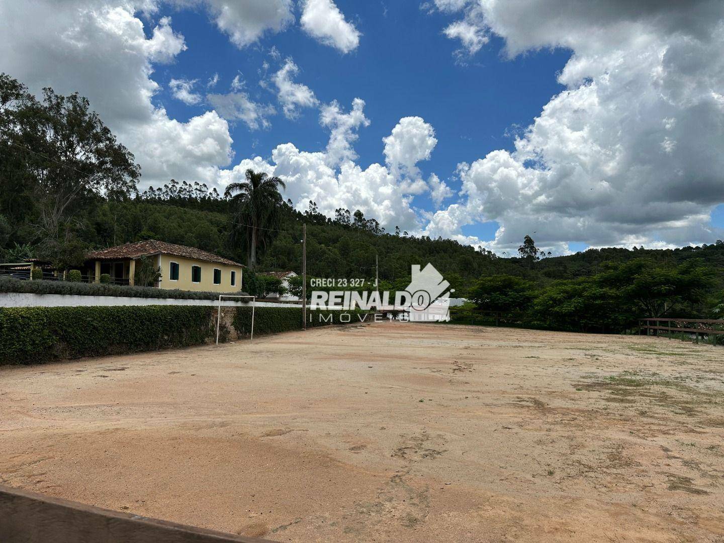 Sítio à venda com 3 quartos, 2920m² - Foto 26