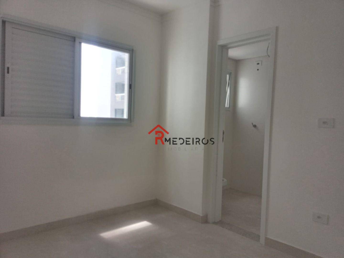 Apartamento à venda com 2 quartos, 75m² - Foto 13