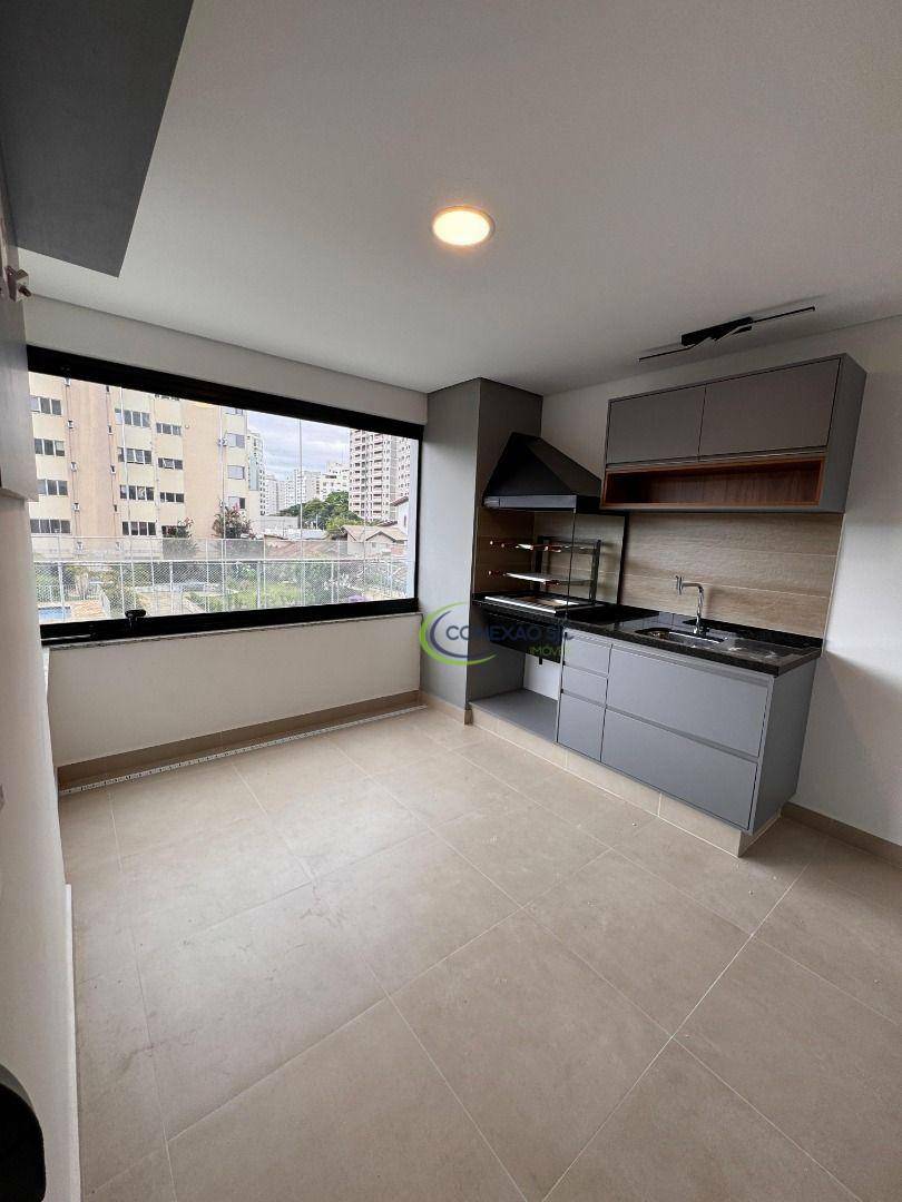 Apartamento para alugar com 3 quartos, 120m² - Foto 44