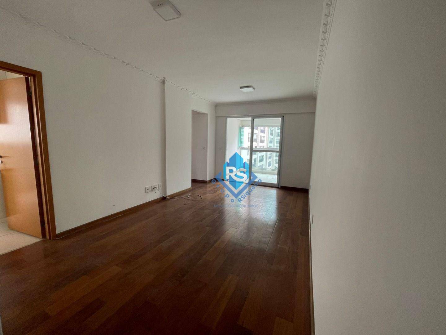 Apartamento à venda com 2 quartos, 80m² - Foto 2