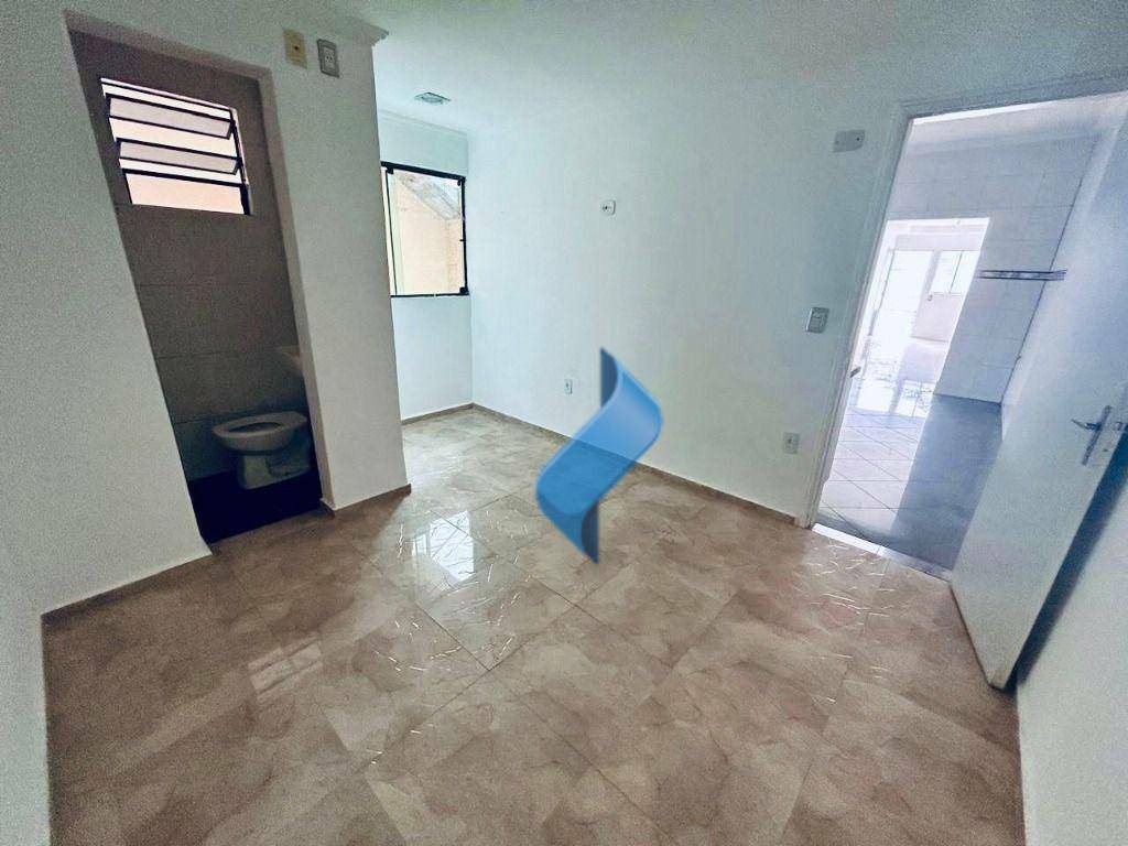 Casa à venda com 4 quartos, 120m² - Foto 17