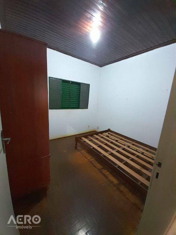 Casa à venda com 2 quartos, 90m² - Foto 6