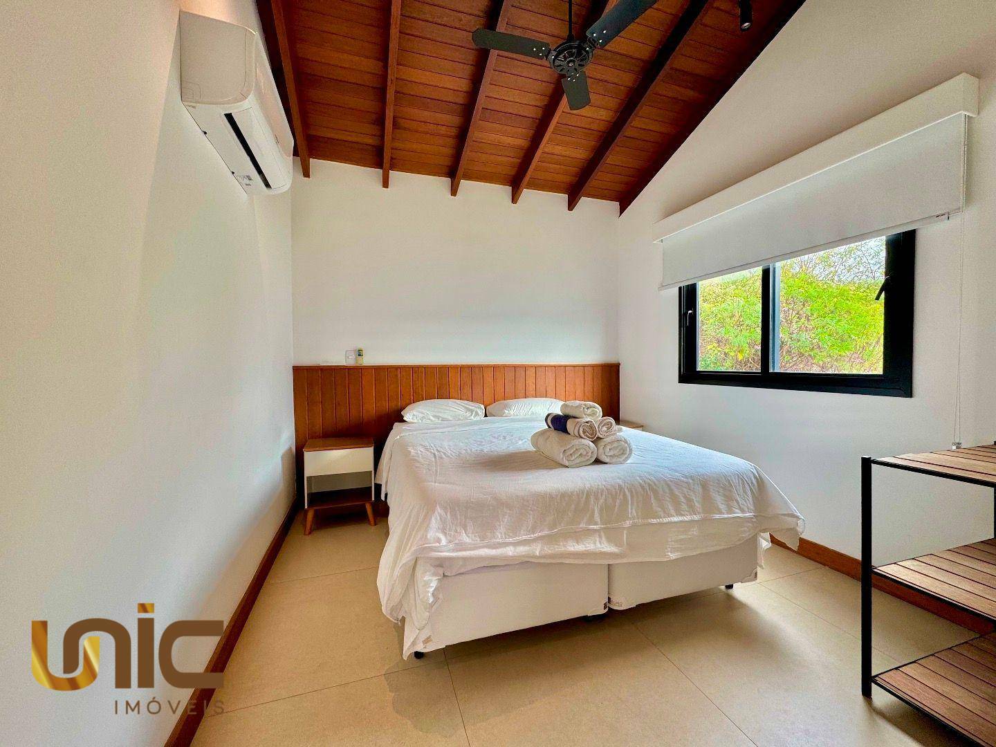 Casa de Condomínio à venda com 4 quartos, 283m² - Foto 21