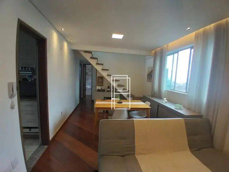 Apartamento à venda com 2 quartos, 152m² - Foto 2