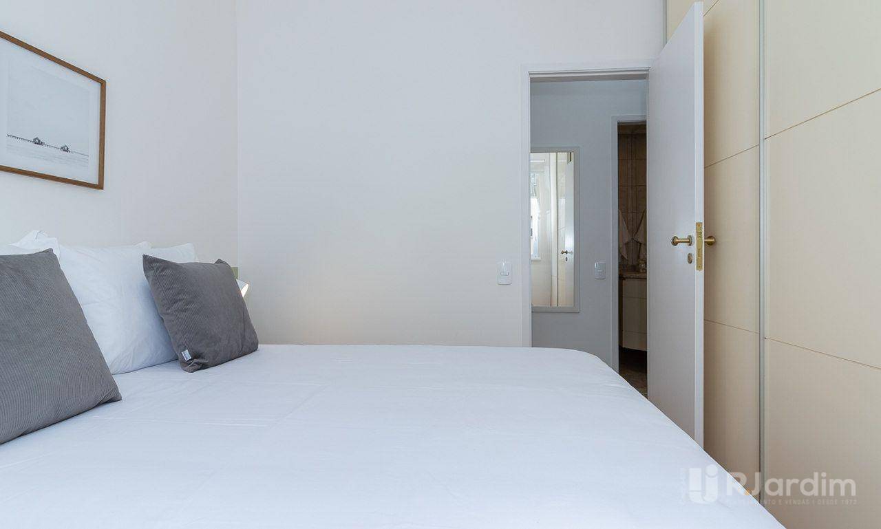 Apartamento para alugar com 2 quartos, 62m² - Foto 11